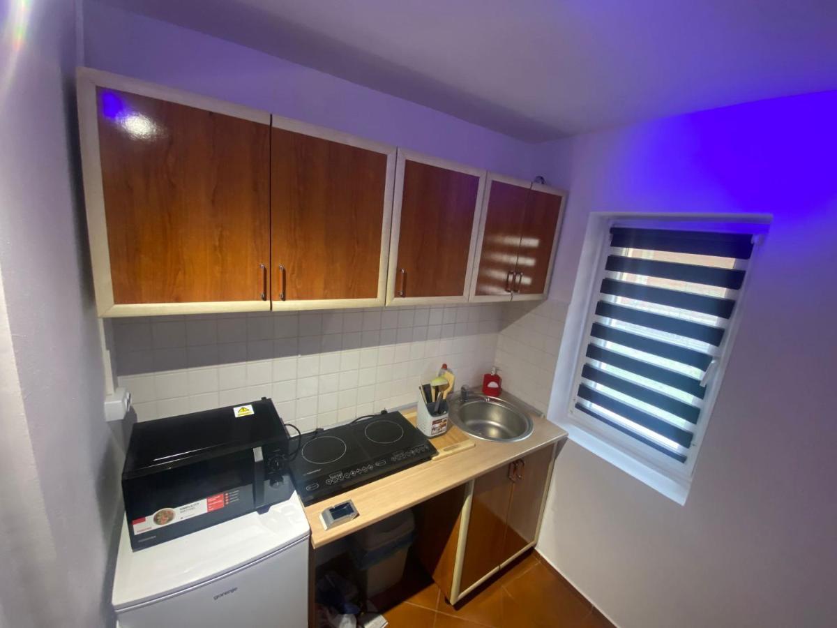 Andi 1-Apartament 2 Camere Baile Herculane Exterior photo